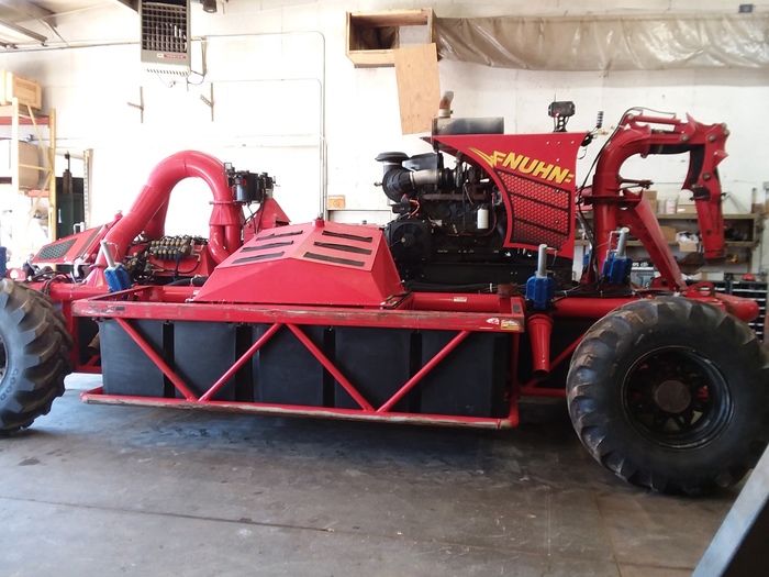 Used NUHN LAGOON CRAWLER Manure Agitator PreOwned Equipment R Braun Inc.