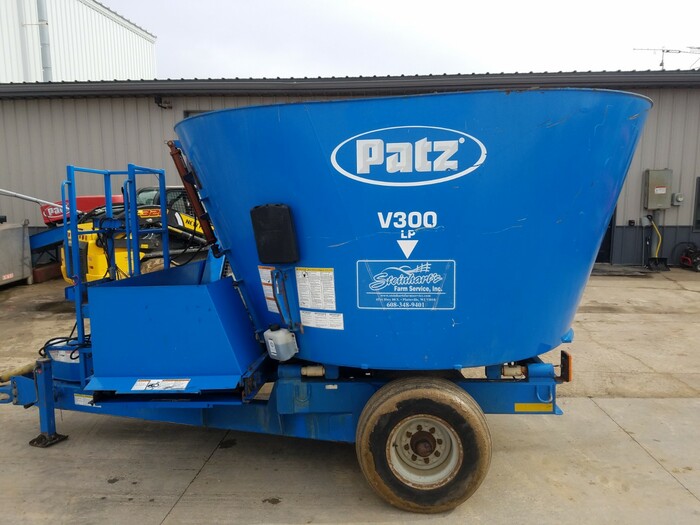 USED PATZ 300 VERTICAL TMR MIXER Inventory Steinhart's Farm Service